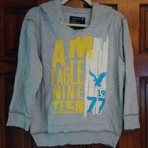 American eagle outfitters size L hoodie 3/4 sleeve